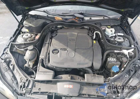 2014 Mercedes-Benz E 350 z USA, uszkodzony, nr VIN WDDHF5KB2EA864665